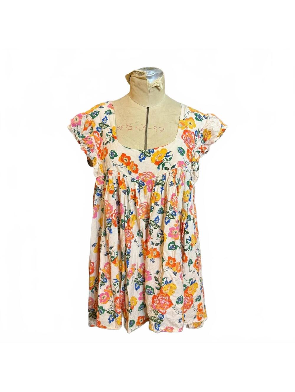Storia XL Floral Print Short Sleeve Romper with Open Back